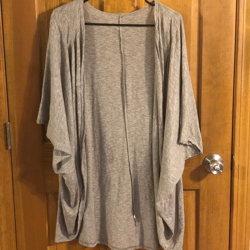 ONLY 7 DAYS UNTIL I DONATE-MAKE OFFER!